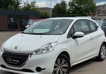 Peugeot 208 119.605 km 2.299 &euro; Düren 52349