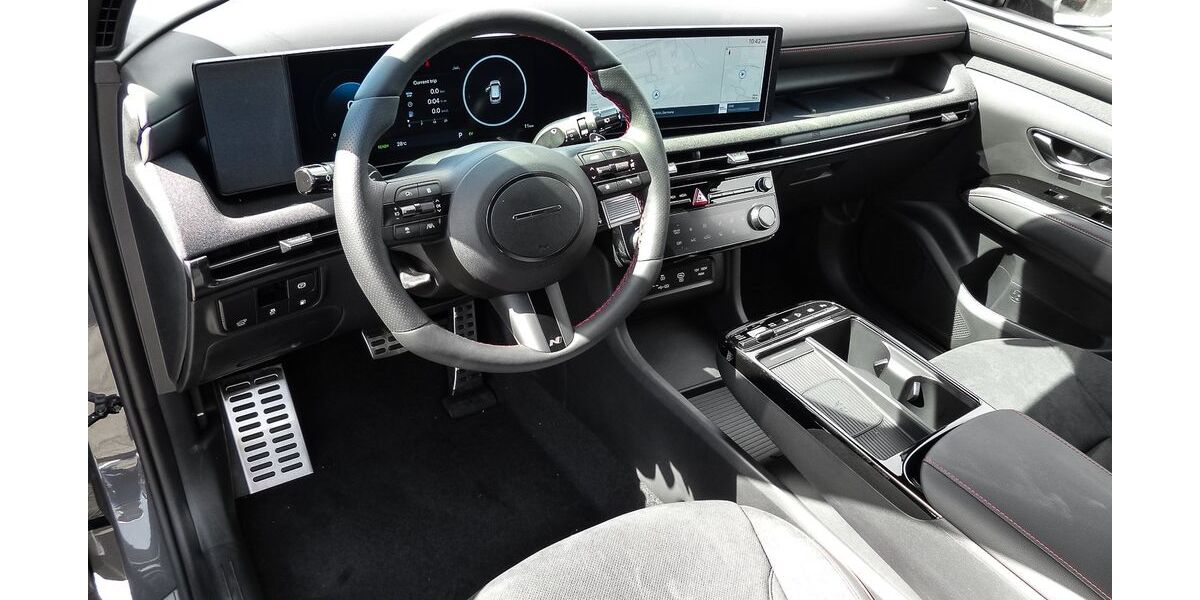 Hyundai TUCSON 5.000 km 41.880 &euro; Köln 50825