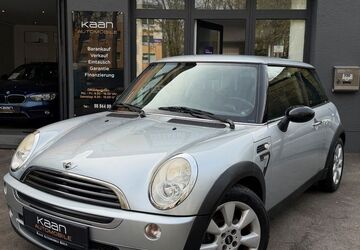 Mini ONE 140.000 km 2.999 &euro; Köln 51107