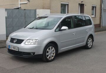 VW Touran 165.000 km 3.990 &euro; Köln 50739