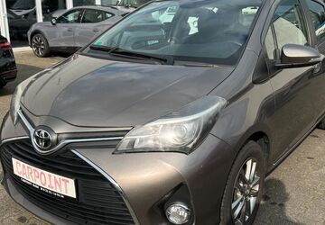 Toyota Yaris 99.900 km 9.450 &euro; Brühl 50321