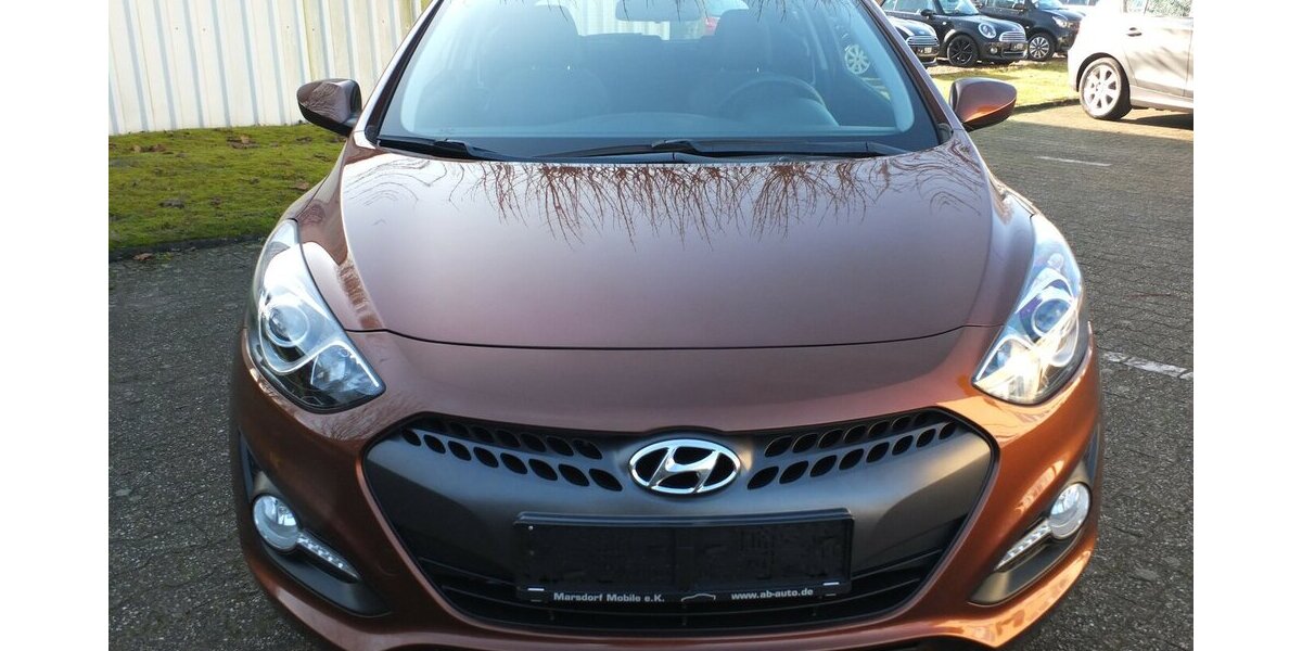 Hyundai i30 KLIMAAUTOMATIK SPORT LMF/BREITREIFEN 117.877 km 6.798 &euro; Köln 50858