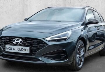 Hyundai i30 4.998 km 21.880 &euro; Köln 50825