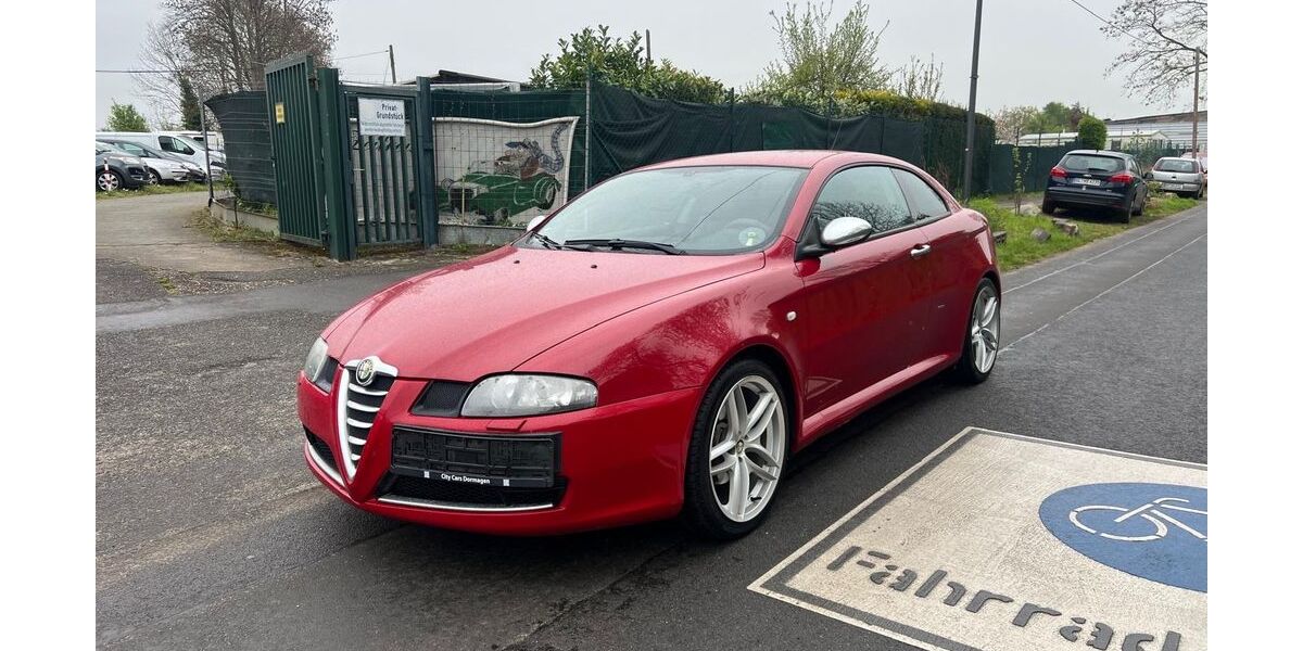 Alfa Romeo GT 73.000 km 6.600 &euro; Köln 50739