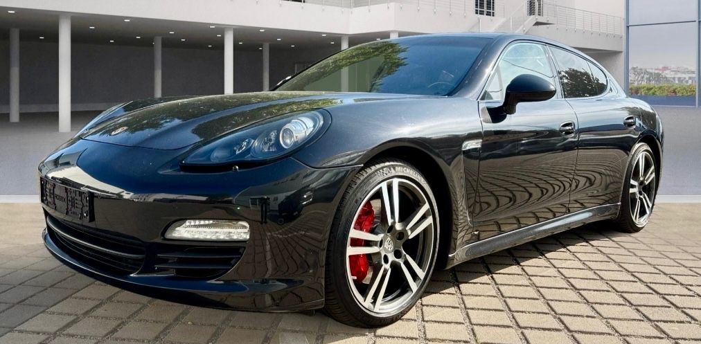 Porsche Panamera 266.000 km 21.490 &euro; Köln 51109