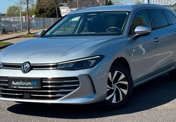 VW Passat Variant 53.000 km 28.899 &euro; Jülich 52428