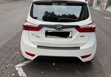 Hyundai ix20 86.670 km 11.000 &euro; Köln 51105