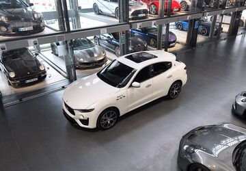 Maserati Levante 43.200 km 62.900 &euro; Köln 50829