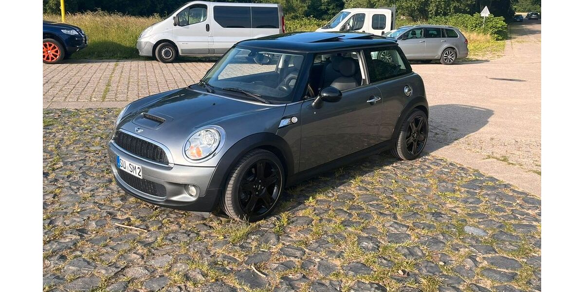 Mini Cooper S 123.289 km 7.499 &euro; Rheidt 53859