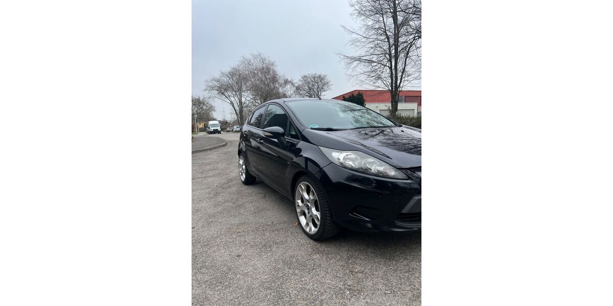 Ford Fiesta 178.000 km 3.700 &euro; Leverkusen 51371