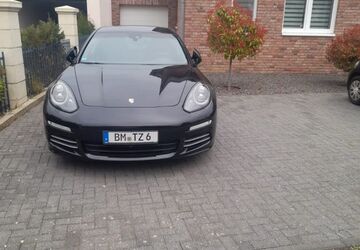 Porsche Panamera 159.000 km 32.450 &euro; Erftstadt 50374