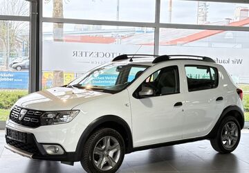 Dacia Sandero 63.000 km 9.999 &euro; Jülich 52428