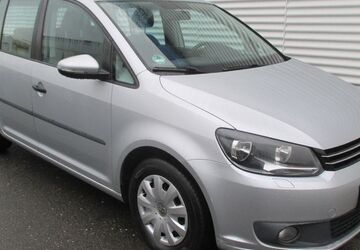 VW Touran 327.000 km 4.788 &euro; Köln 50933