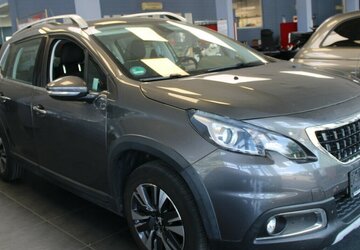 Peugeot 2008 1.2 - Panorama - Navi - 59.620 km 9.980 &euro; Euskirchen 53881