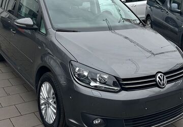 VW Touran 145.000 km 9.950 &euro; Bergheim (bei Köln) 50129