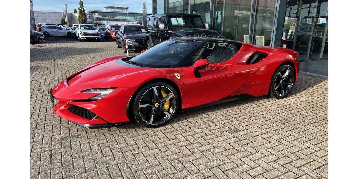 Ferrari SF90 Stradale 1.050 km 488.000 &euro; Düren 52351