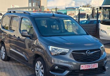 Opel Combo 208.000 km 7.600 &euro; Düren 52353