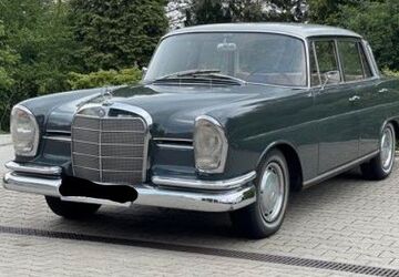 Mercedes-Benz 220 57.000 km 20.000 &euro; Köln 51061