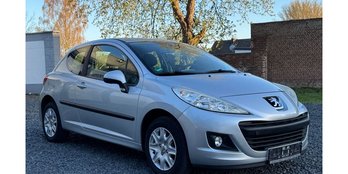 Peugeot 207 119.200 km 3.400 &euro; jülich 52428