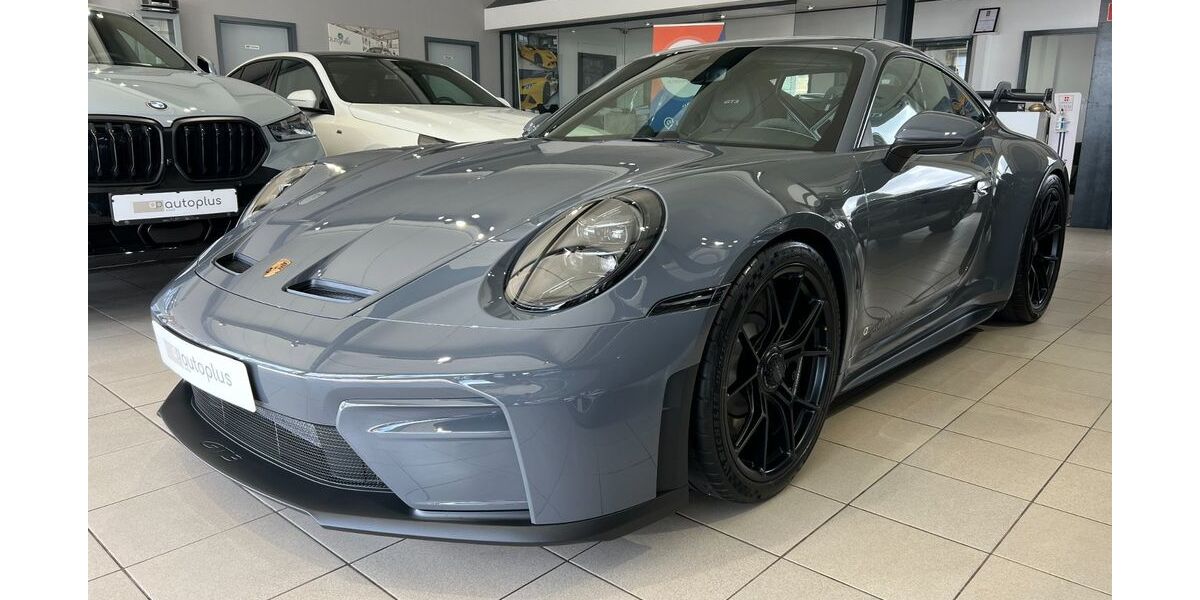 Porsche 992 3.728 km 214.850 &euro; Bergheim 50126