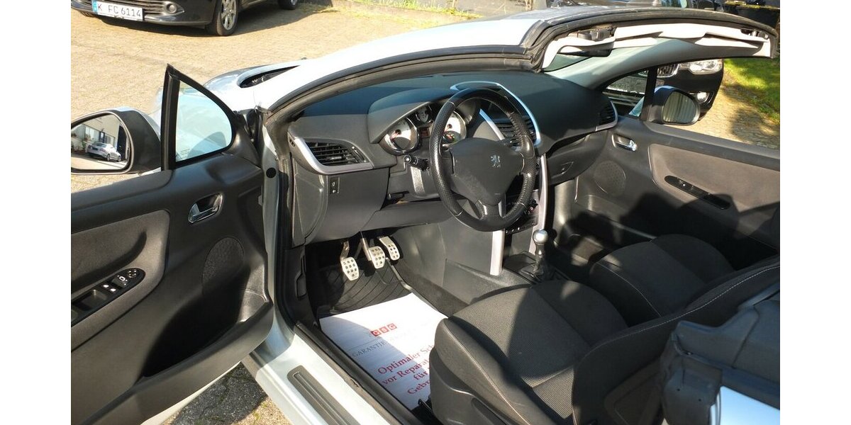 Peugeot 207 SPORT KLIMAANLAGE PARKPILOT LMF WINDSCHOTT 137.587 km 4.908 &euro; Köln 50858