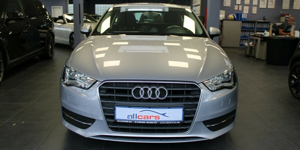 Audi A3 1.4 TFSI ultra Attraction 120.877 km 10.980 &euro; Euskirchen 53881