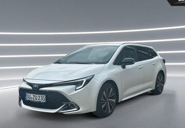 Toyota Corolla 5.900 km 32.390 &euro; Köln 51149