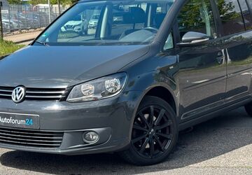 VW Touran 200.000 km 8.499 &euro; Jülich 52428