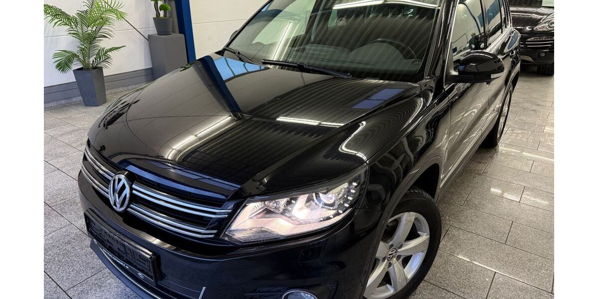 VW Tiguan 147.099 km 13.990 &euro; Köln 50829