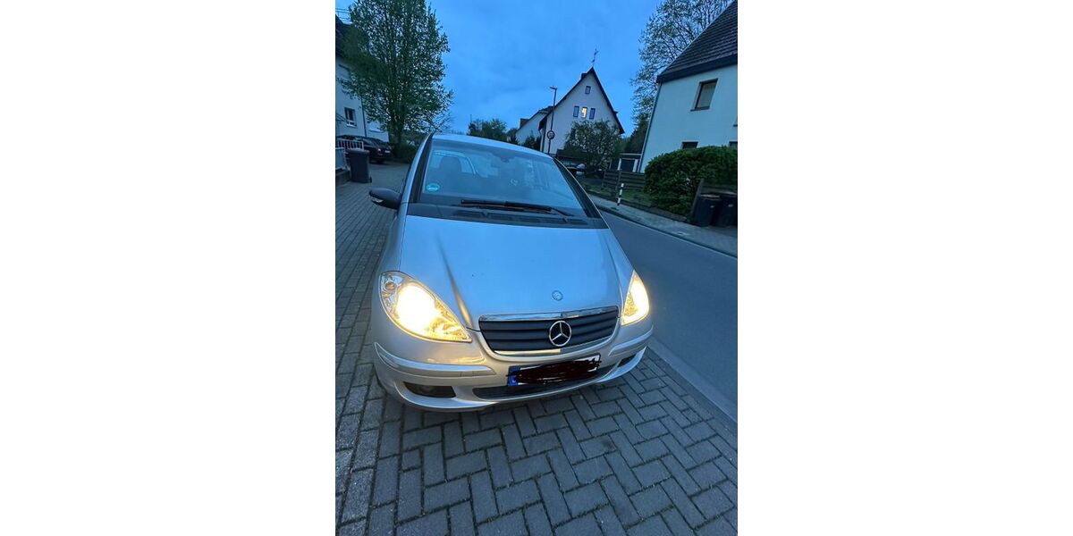 Mercedes-Benz A 170 106.000 km 5.500 &euro; Köln 51069