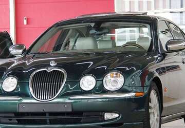 Jaguar S-Type 215.000 km 5.850 &euro; Köln 50739