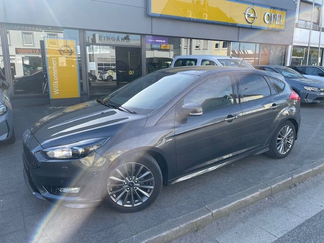 Ford Focus 56.194 km 12.700 &euro; Brühl 50321