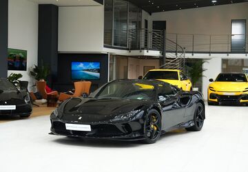 Ferrari F8 7.524 km 334.980 &euro; Köln 51147
