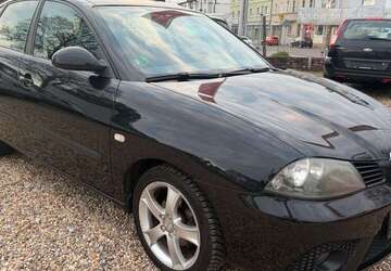 Seat Ibiza 194.600 km 1.950 &euro; Leverkusen 51371