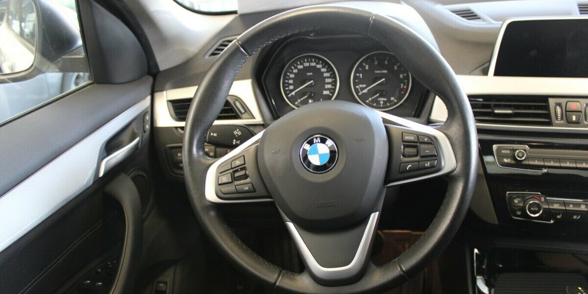 BMW X1 xDrive20i Aut. Sport Line 74.665 km 19.980 &euro; Euskirchen 53881