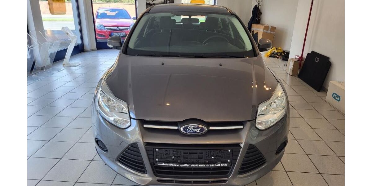 Ford Focus 172.000 km 4.700 &euro; Köln 51069