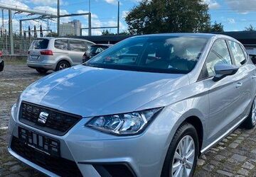 Seat Ibiza 33.800 km 13.900 &euro; Köln 50677