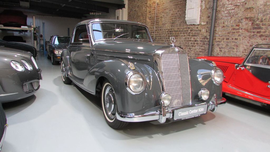 Mercedes-Benz 220 10.049 km 189.220 &euro; Köln 50676