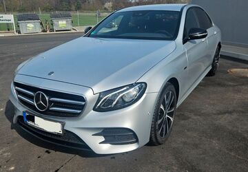 Mercedes-Benz E 300 96.300 km 32.550 &euro; Niederzier 52382
