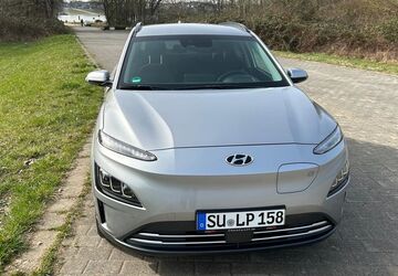 Hyundai KONA Elektro 44.000 km 17.200 &euro; Niederkassel 53859