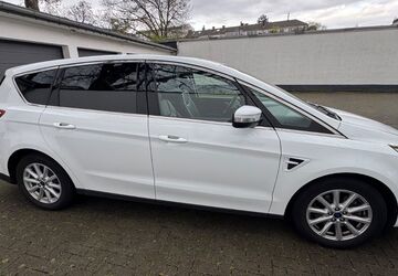 Ford S-Max 71.000 km 17.900 &euro; Köln 50735