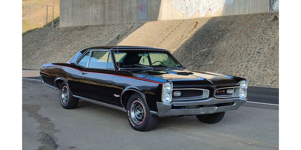 Pontiac GTO 56.980 km 49.950 &euro; Brühl 50321