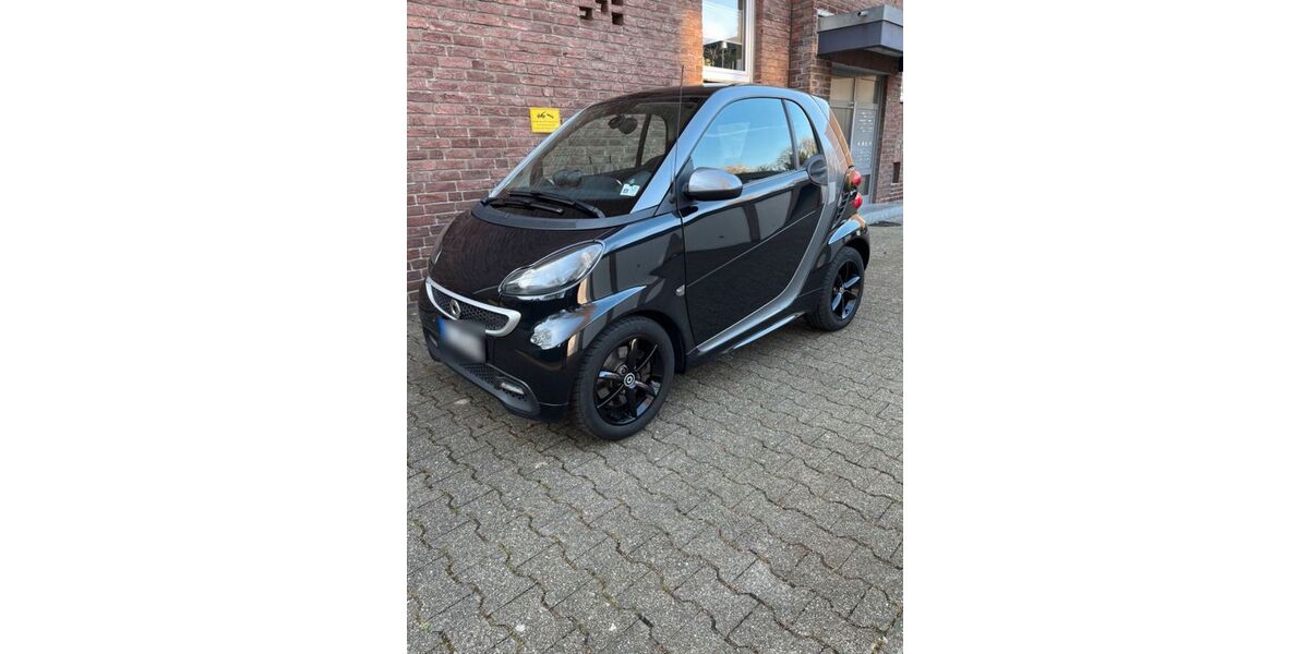 Smart ForTwo 97.700 km 6.400 &euro; Köln 50739